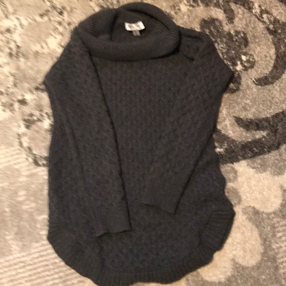 Maternity sweater